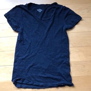 Navy blue T shirt and swipe for flow shorts